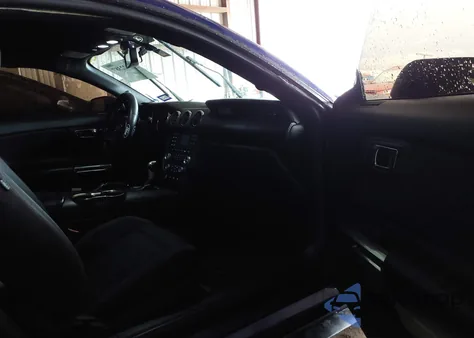 2016 Ford Mustang V6 z USA, uszkodzony, nr VIN 1FA6P8AM5G5283701